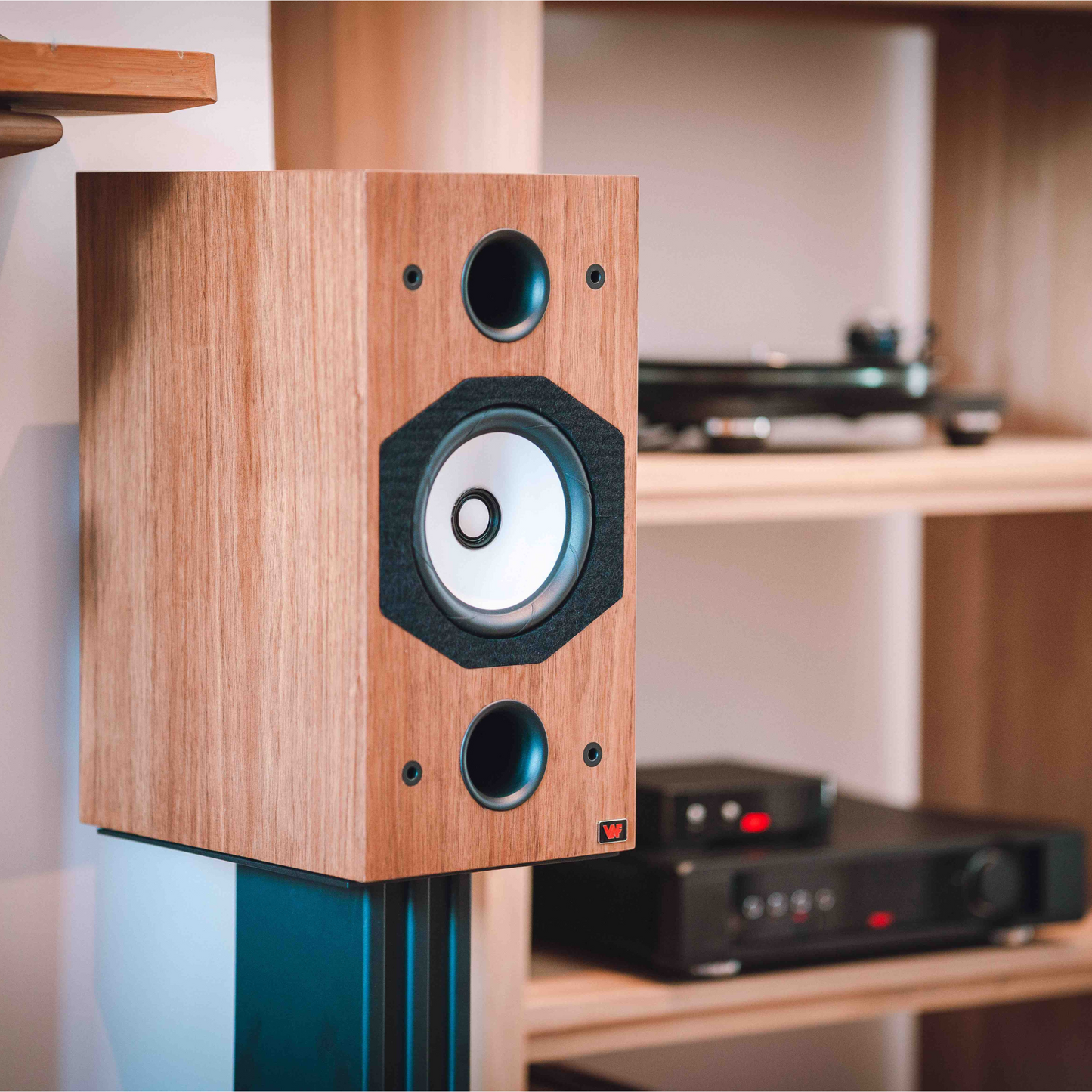 VAF Signature i91 MKIII SE Bookshelf Speakers