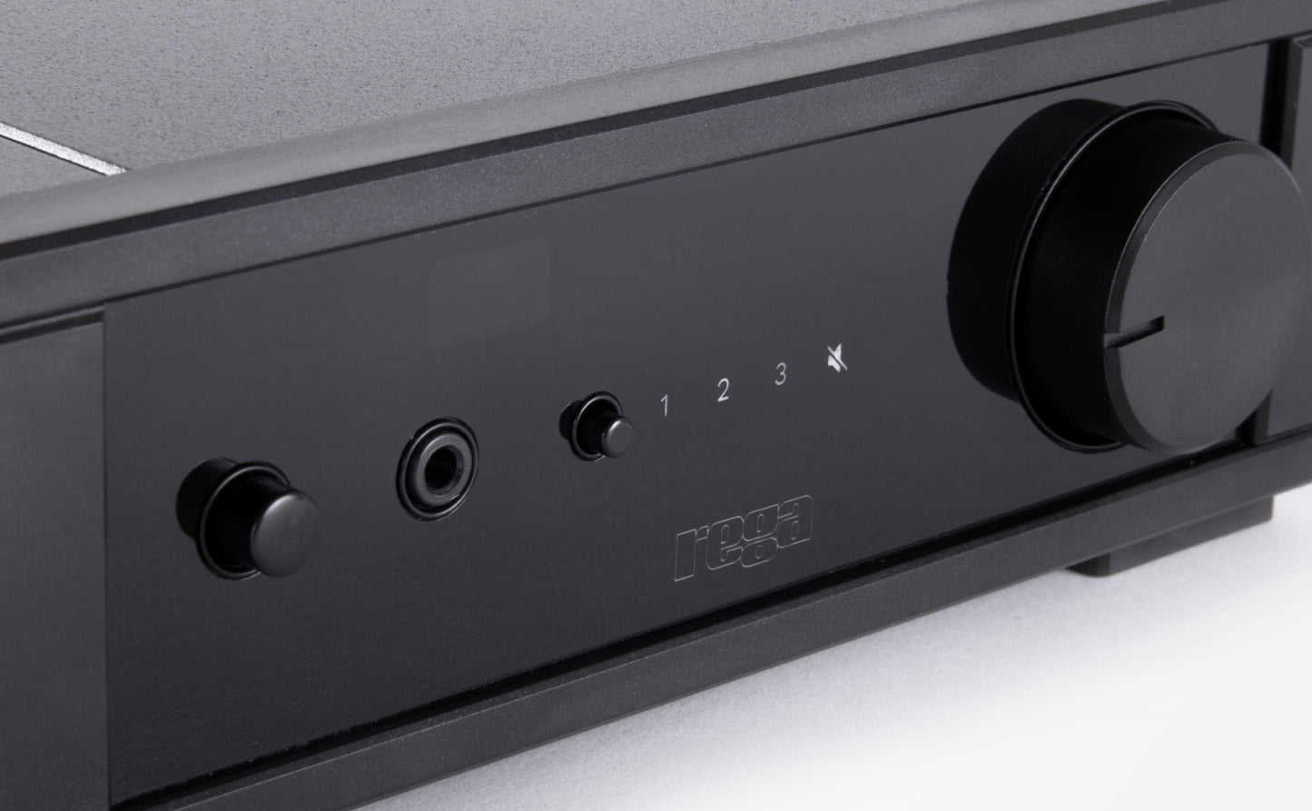 Rega io Integrated Amp