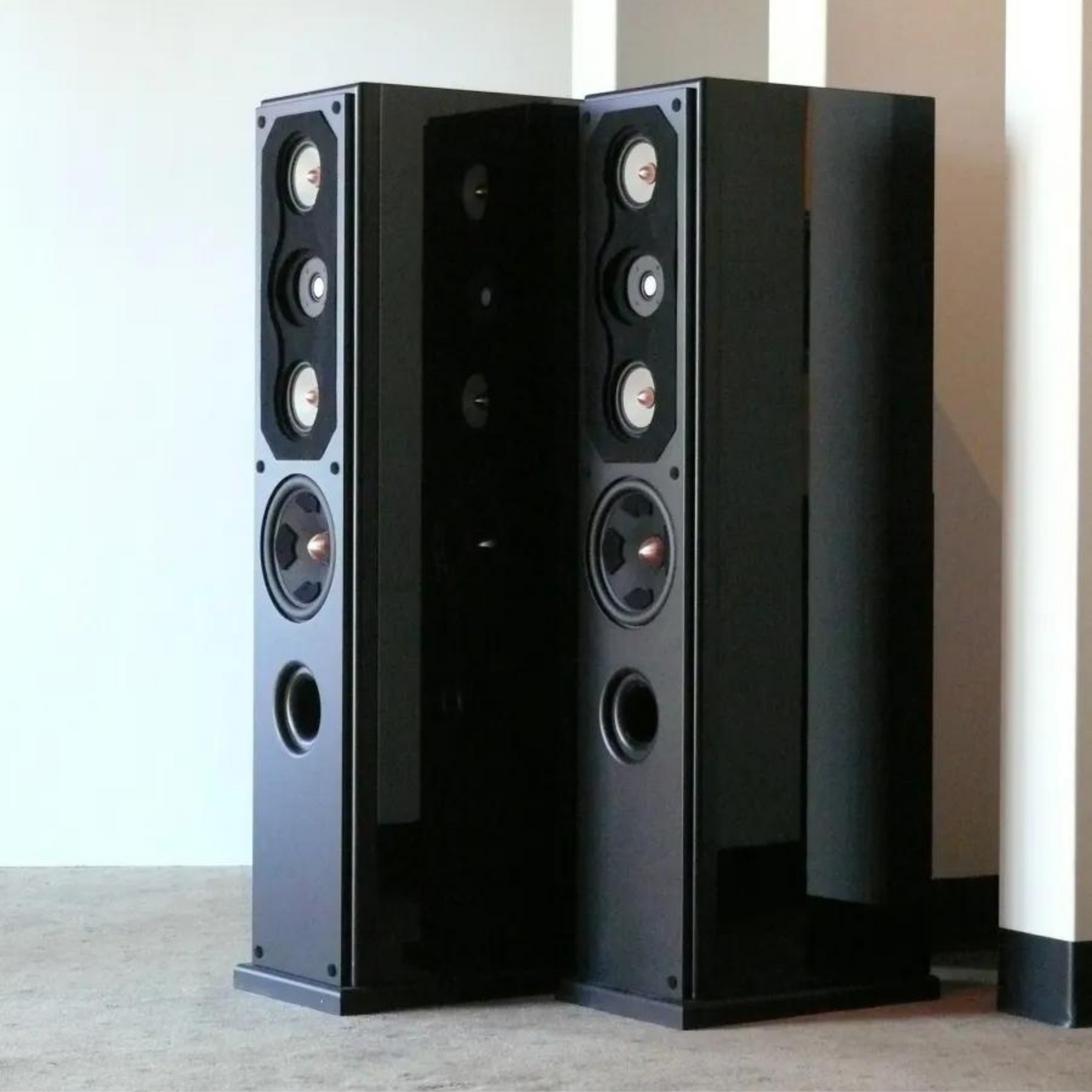 VAF Signature i66 MKIII Floorstanding Speakers
