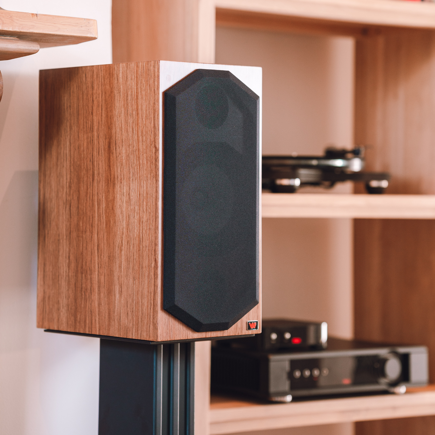VAF Signature i91 MKIII SE Bookshelf Speakers