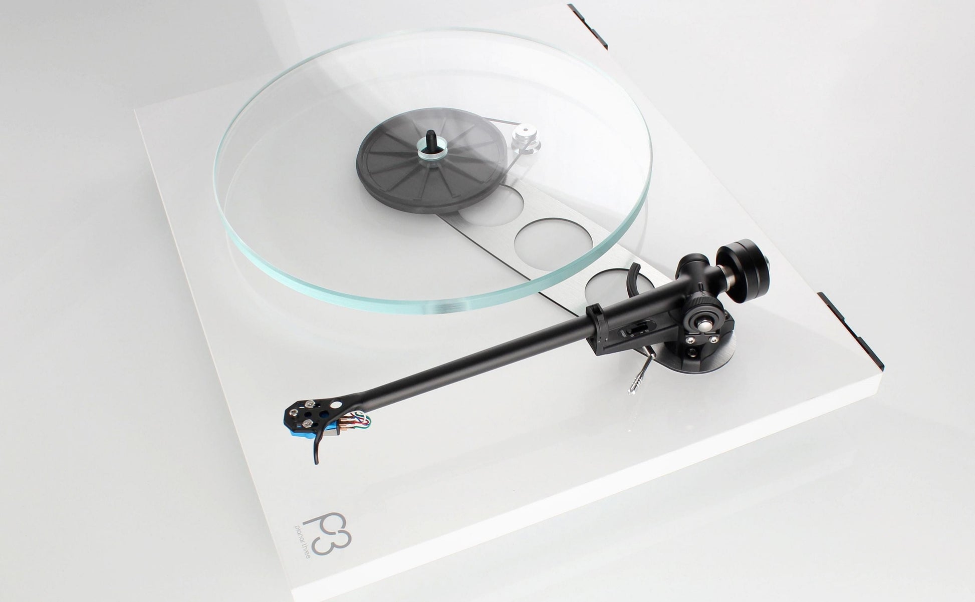 Rega Planar 3 Turntable