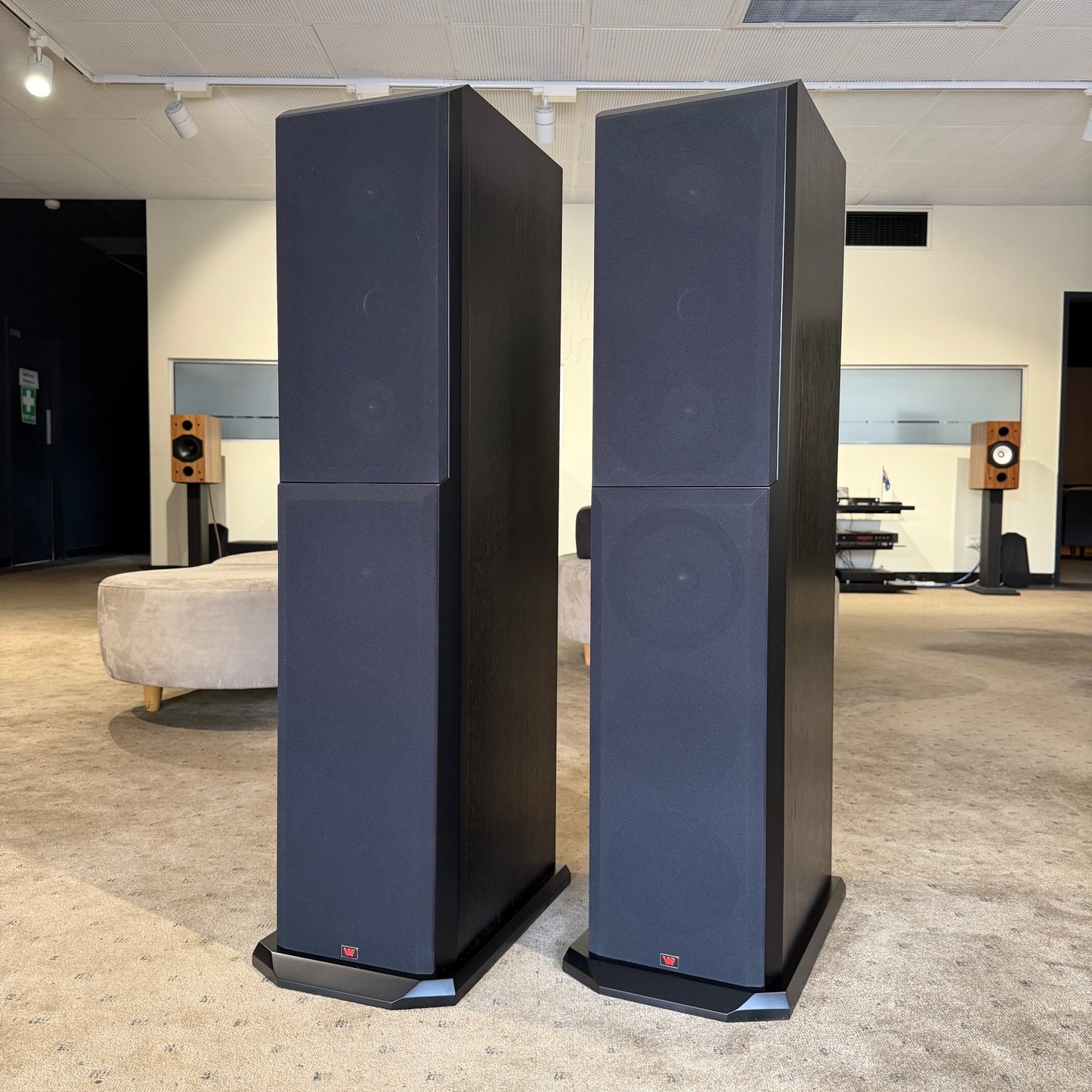VAF Signature i66 MKV Floorstanding Speakers