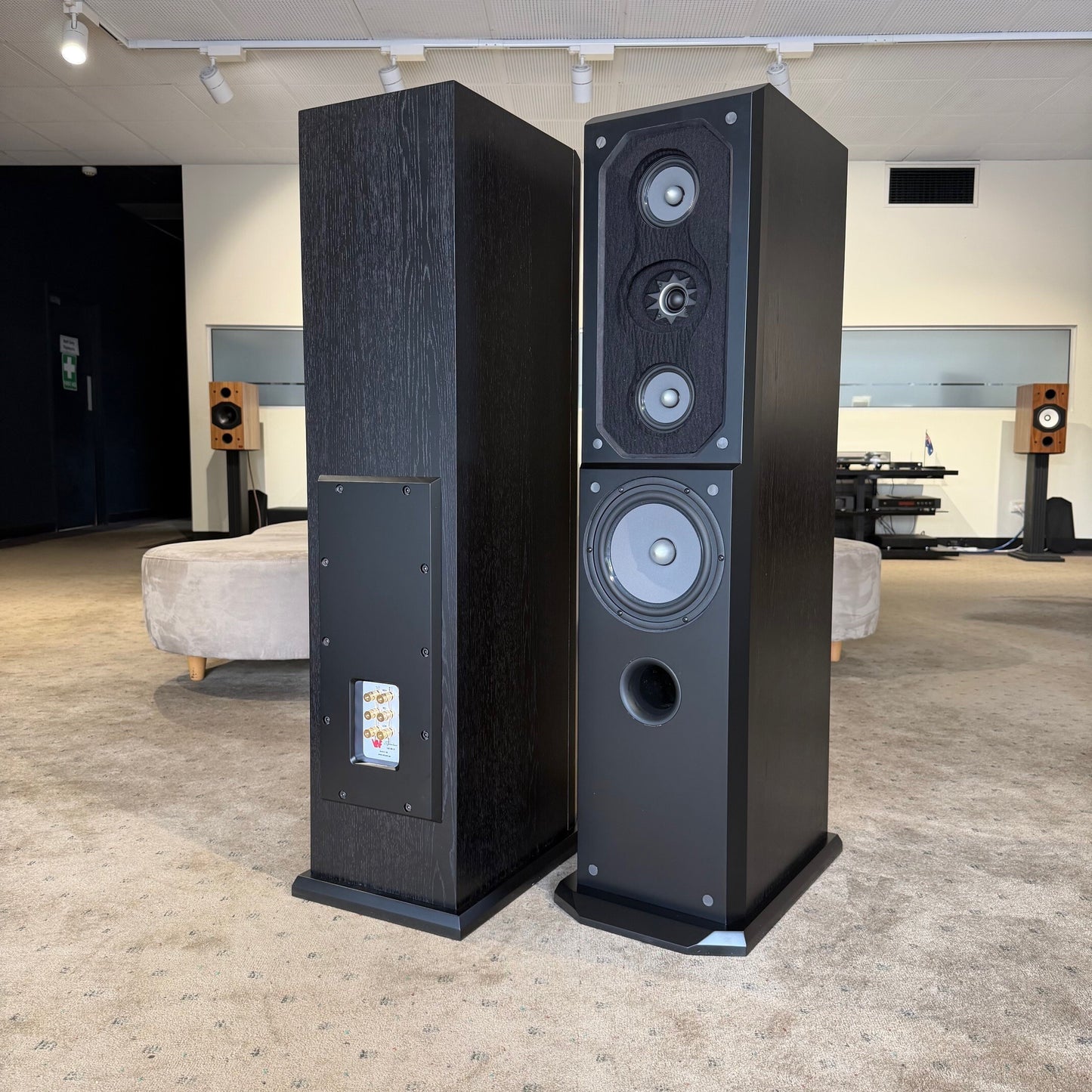 VAF Signature i66 MKV Floorstanding Speakers
