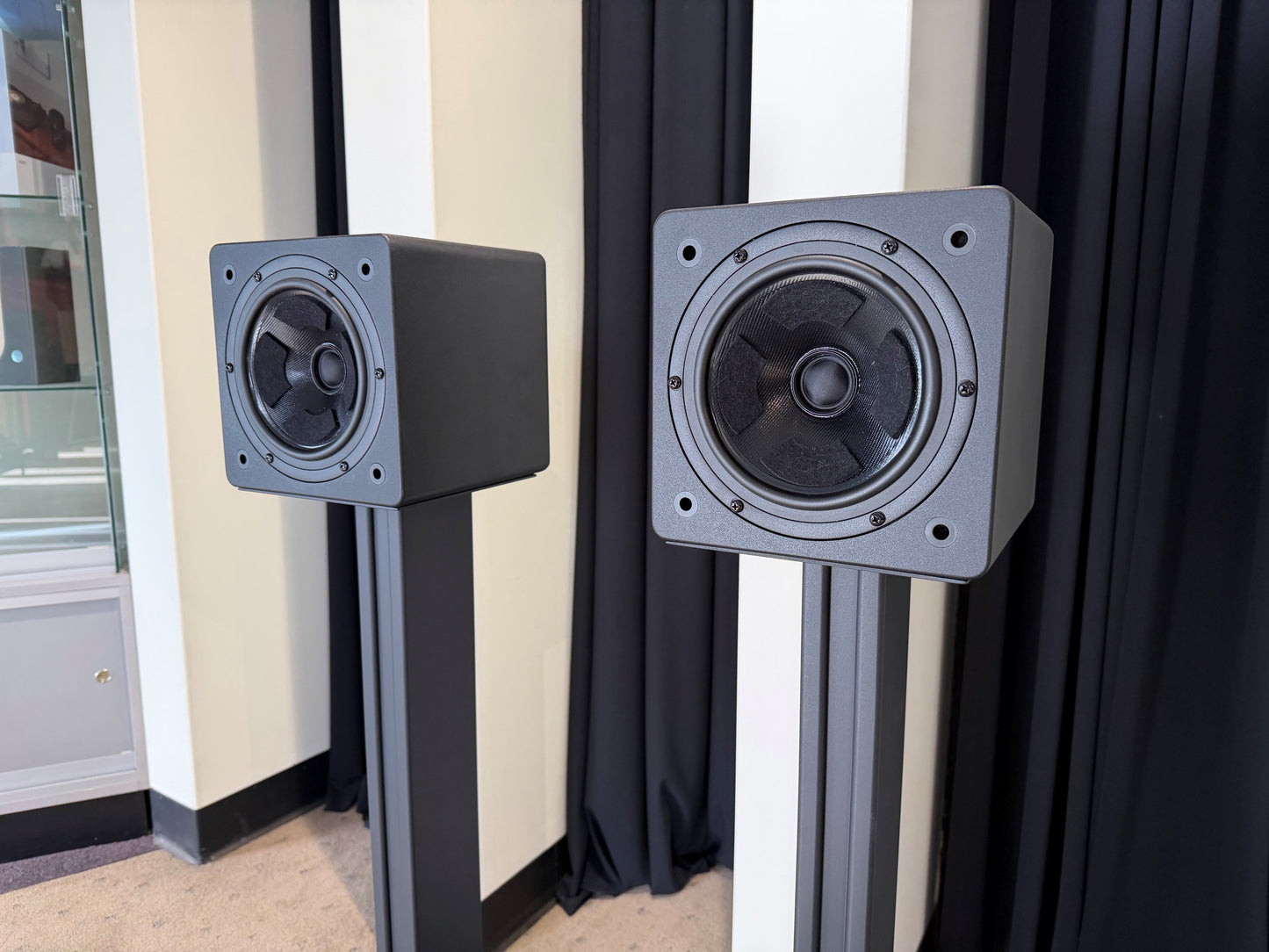 VAF Signature i90 Speaker (Each)